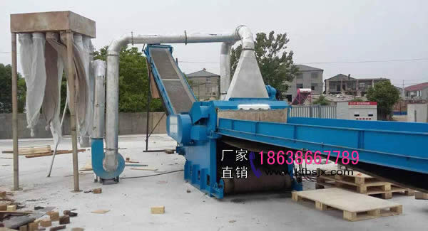 帶釘子的木材破碎機(jī)，除釘子的木材破碎機(jī)、竹靶破碎機(jī)、廢舊木材破碎機(jī)、包裝箱破碎機(jī)、集裝箱破碎機(jī)、木托板破碎機(jī)